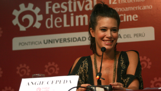 Conferencia de Prensa, Angie Cepeda